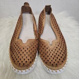 Ilse Jacobsen Tulip 139 Slip on Shoes In Latte